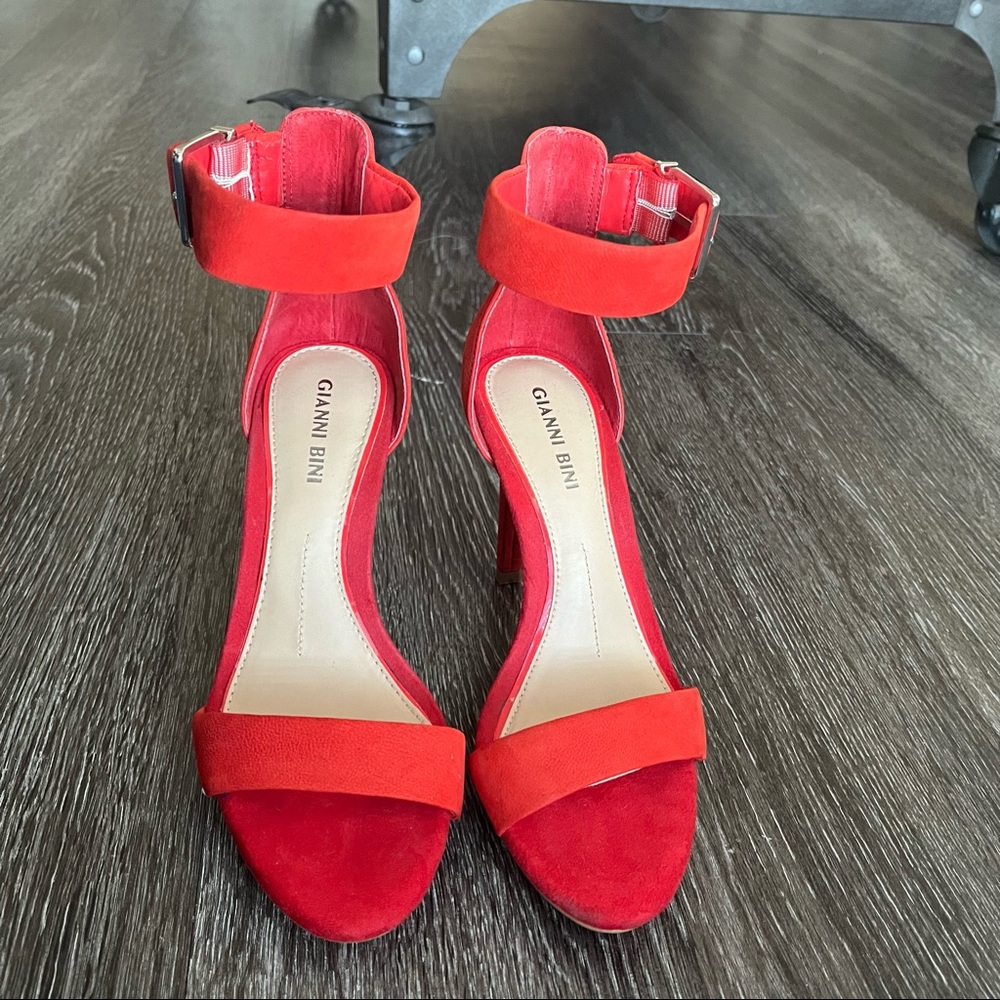 Gianni Bini Red Heels
